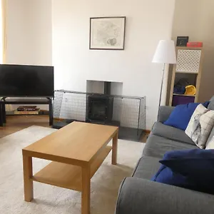 Apartamento 2-bed Flat In, Edimburgo